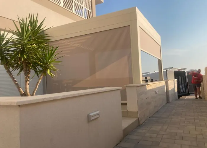 Mondee Appartement *