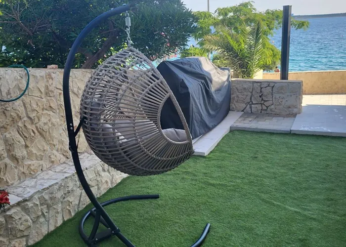 Mondee Apartamento *